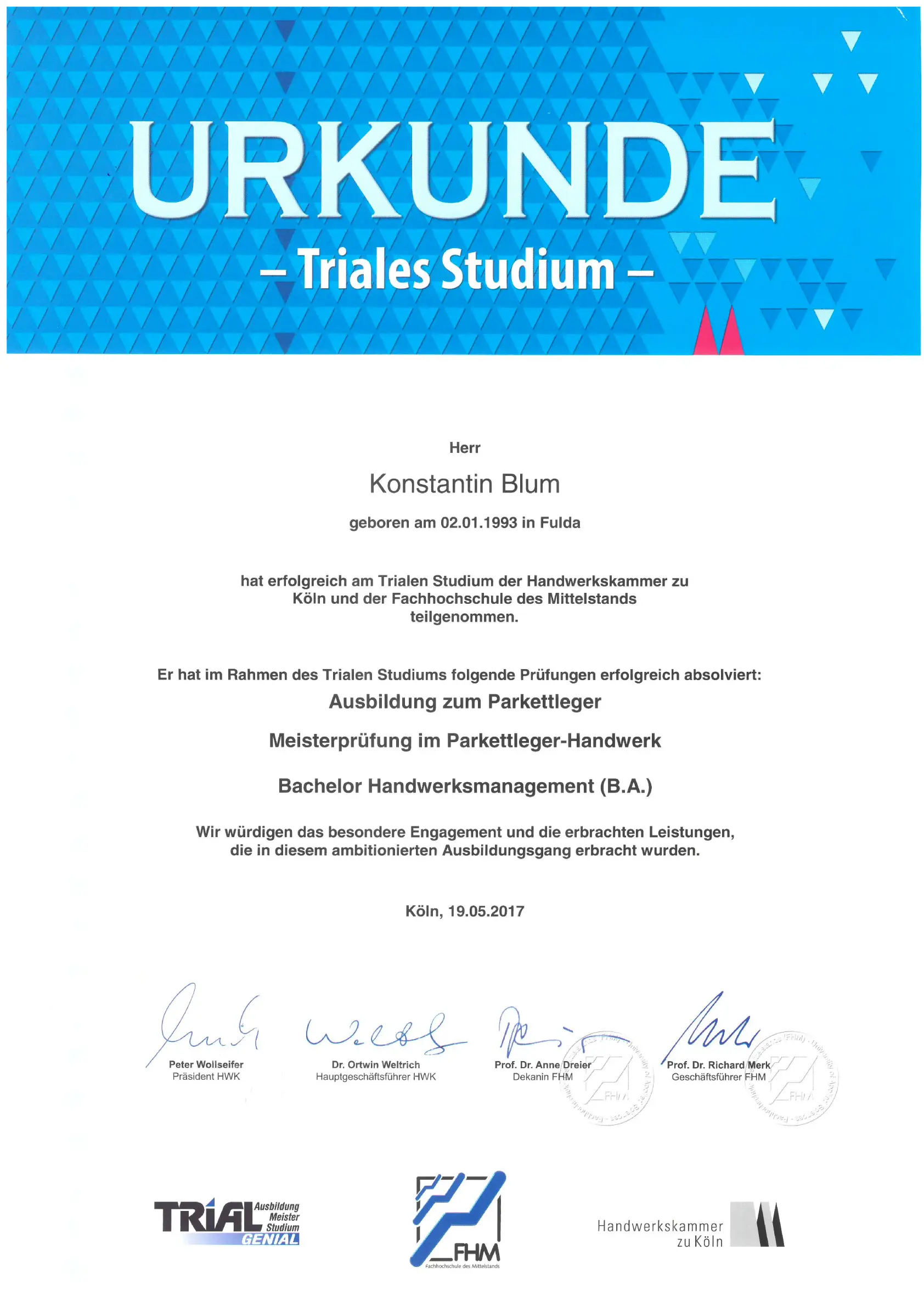 Urkunde Triales Studium